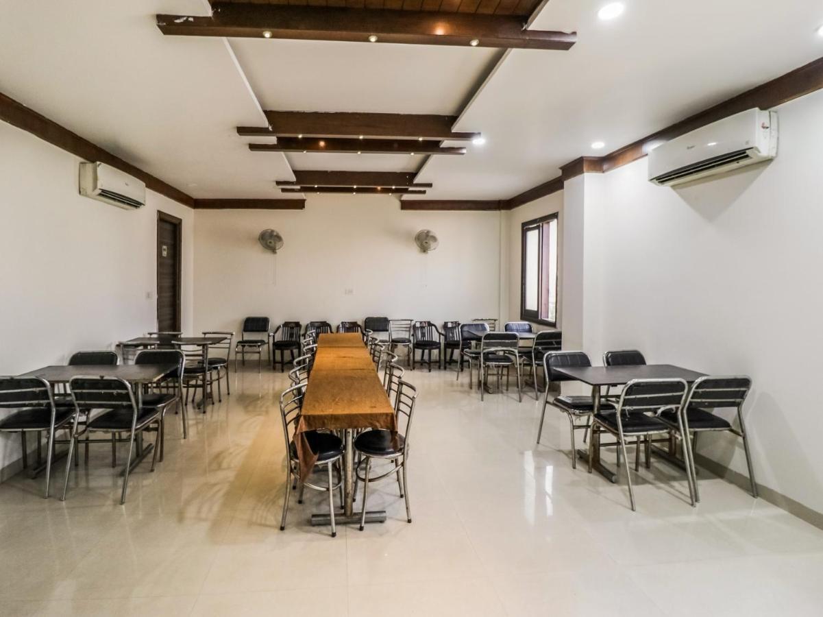 Oyo 1977 Hotel Grand Galaxy Amritsar Exteriör bild