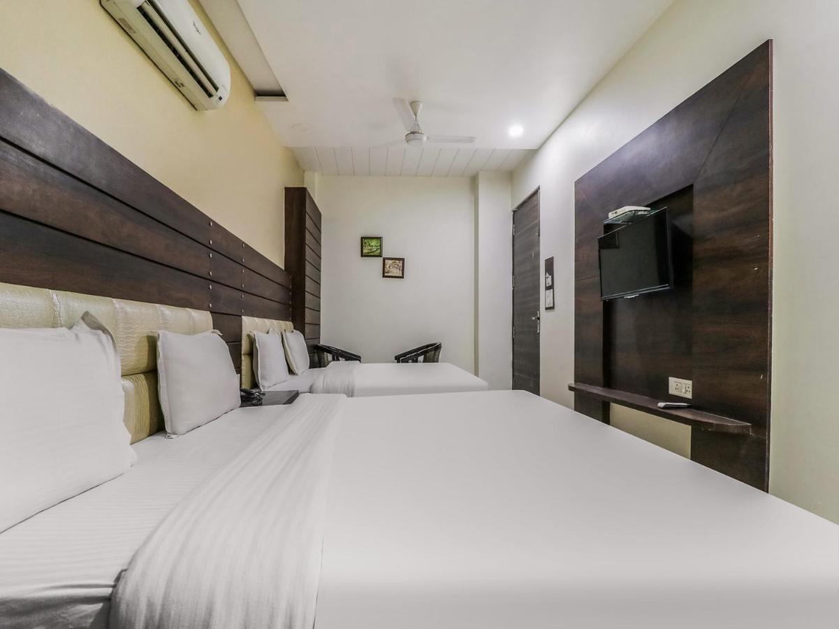Oyo 1977 Hotel Grand Galaxy Amritsar Exteriör bild