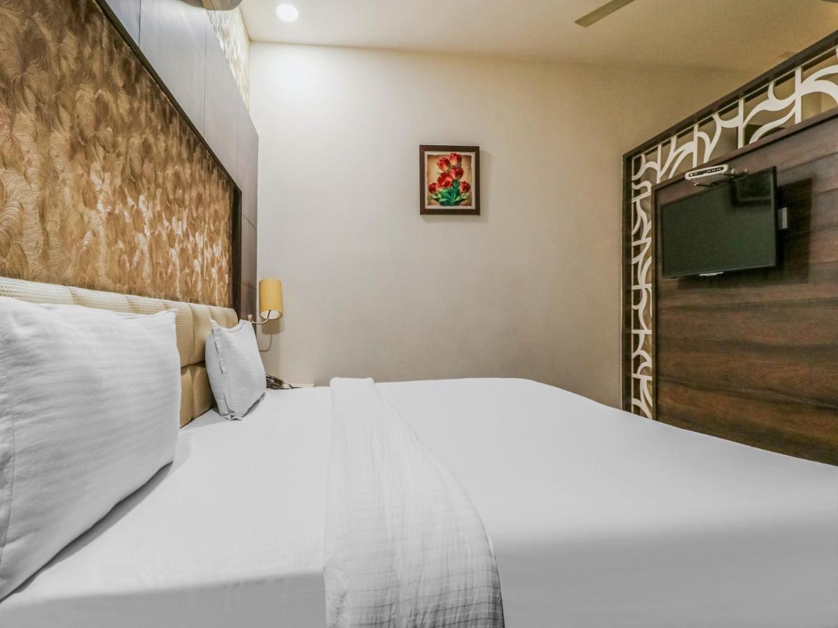Oyo 1977 Hotel Grand Galaxy Amritsar Exteriör bild